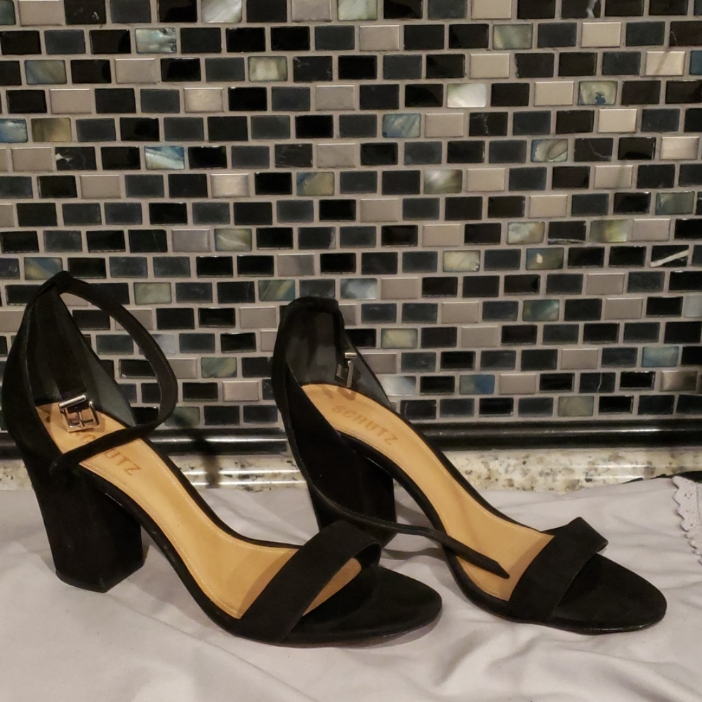 Black ankle strap sandal